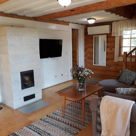 Paehkli Seaside Cottage With Cozy Outdoor Patio Koiguste Екстер'єр фото